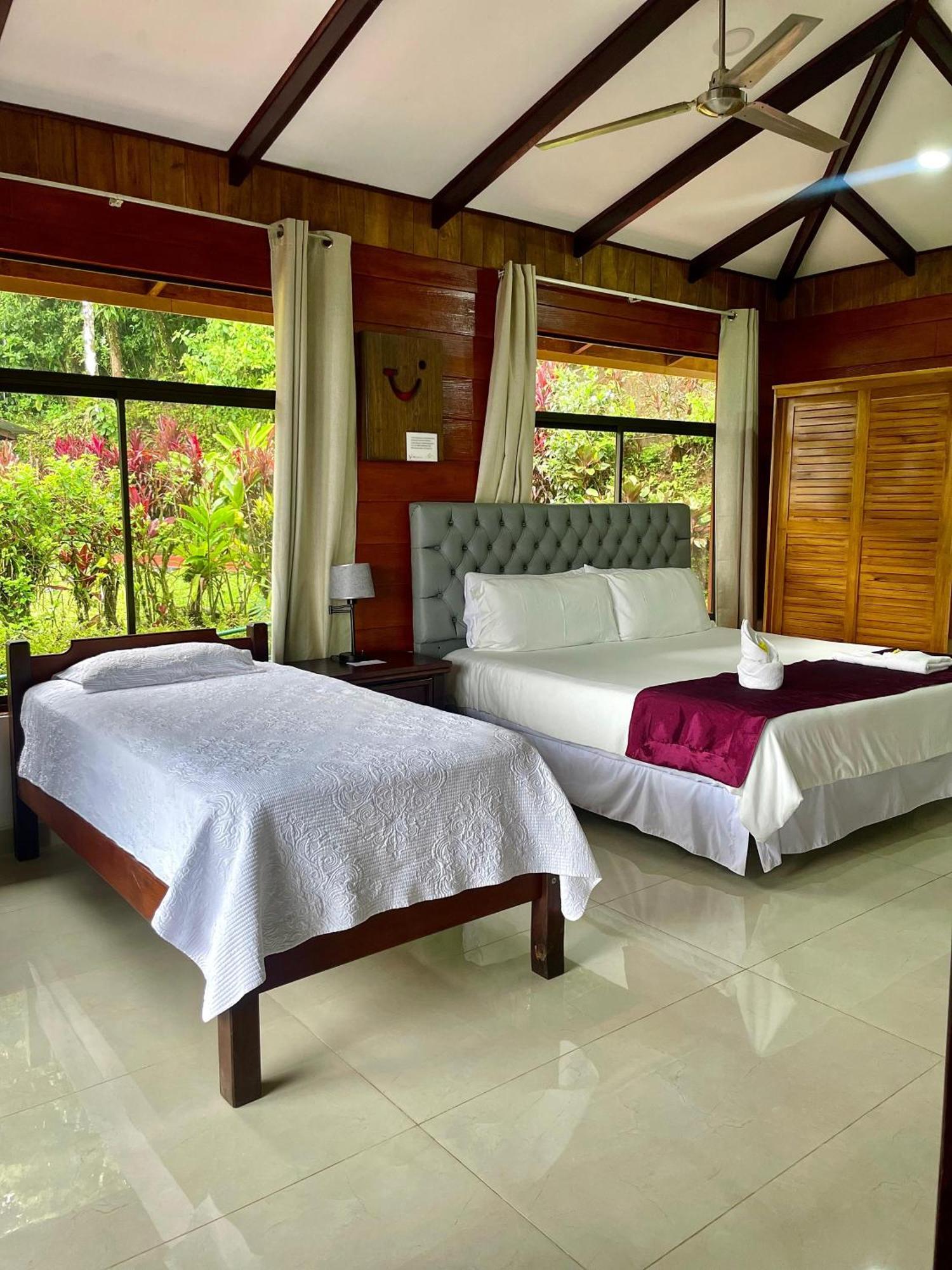 Heliconias Rainforest Lodge 비자구아 외부 사진